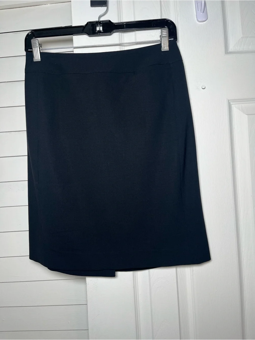 Calvin Klein Black Wool Pencil Skirt – Size 6P (Petite) – Professional Workwear